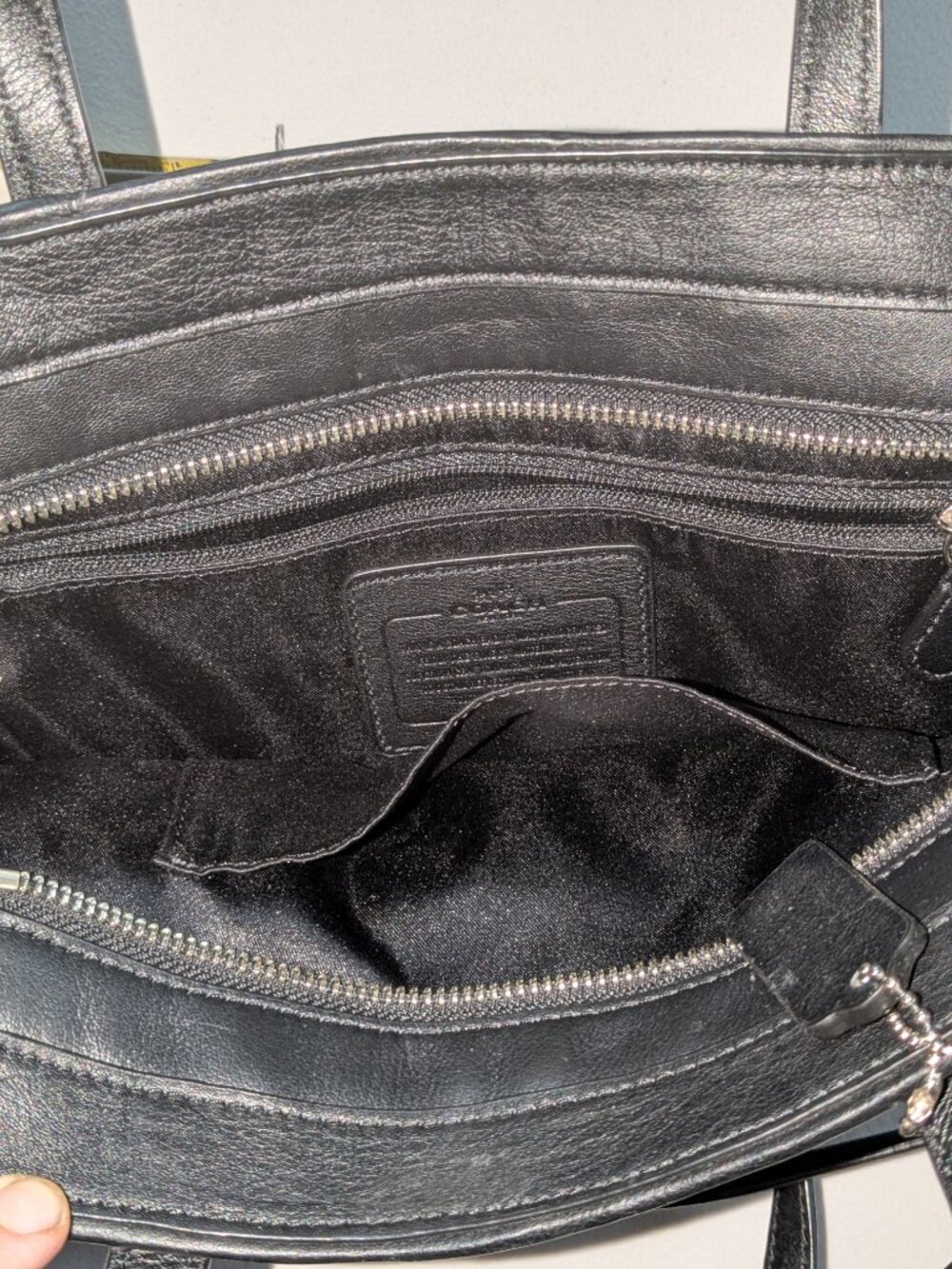 Coach small crossbody bag - Picture 4 of 9